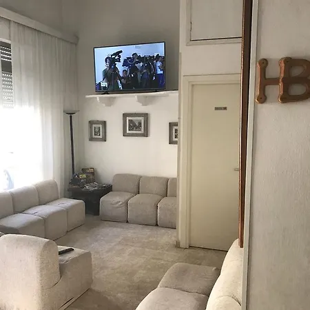 Готель Bali В'яреджо